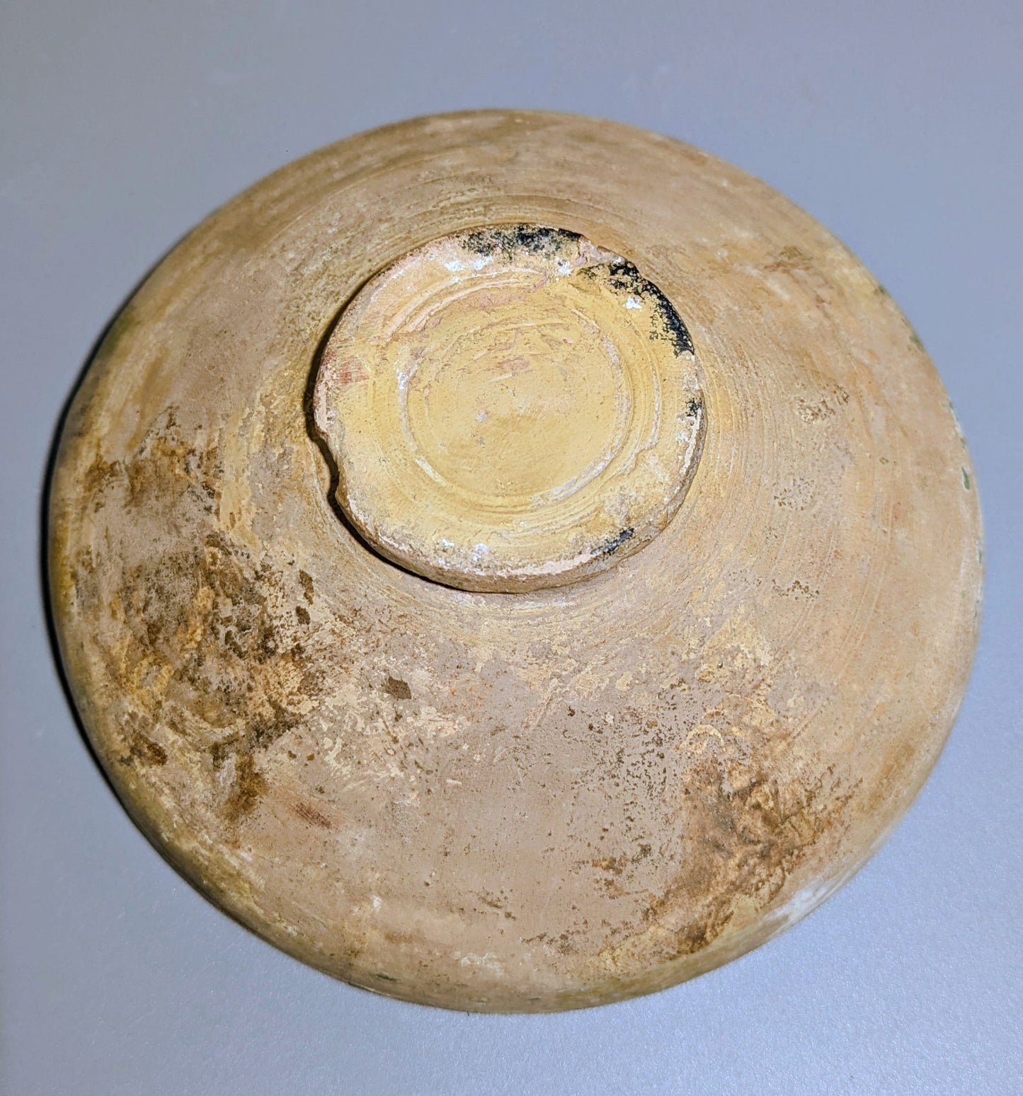 Early Islamic Persian Polychrome Buff-Ware Bowl with Radial Floral Decoration, Probably Nishapur, 9t
