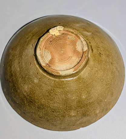 Korean Goryeo Celadon Bowl with Incised Lotus Scroll Decoration