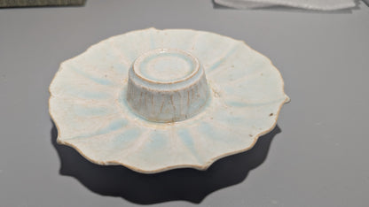 Chinese Crackle-Glazed Celadon Cupstand (Tuozhan), Song Style