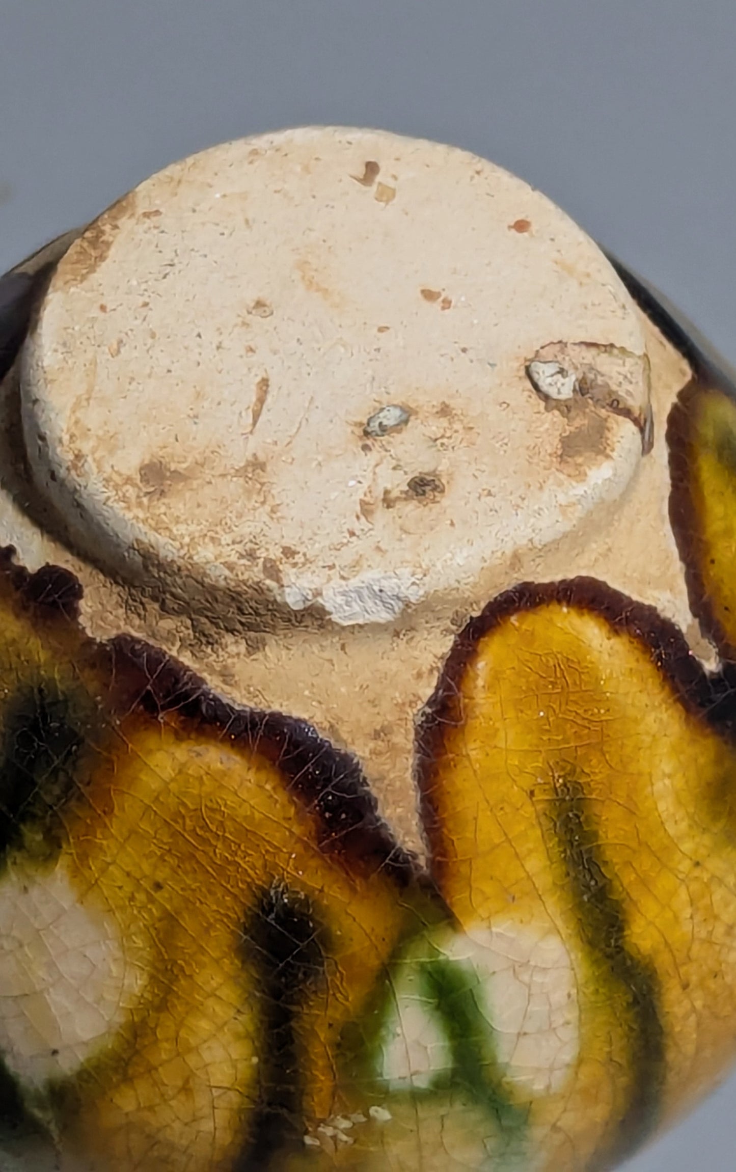 Chinese Sancai-Glazed Miniature Four-Lug Jar with Matching Ceramic Tripod Stand, Tang Dynasty Style